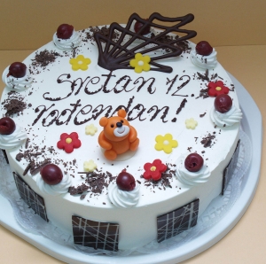 Vincek torta B00083